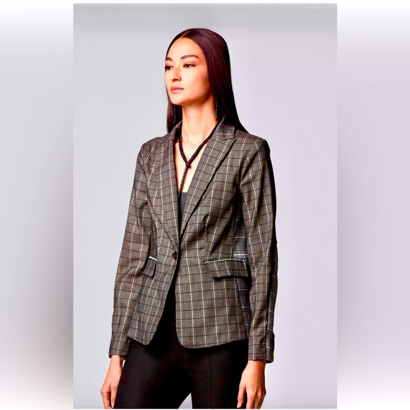 Simply Vera Vera Wang Jackets & Blazers - NWT Simply Vera Vera Wang Mixed Plaid Blazer